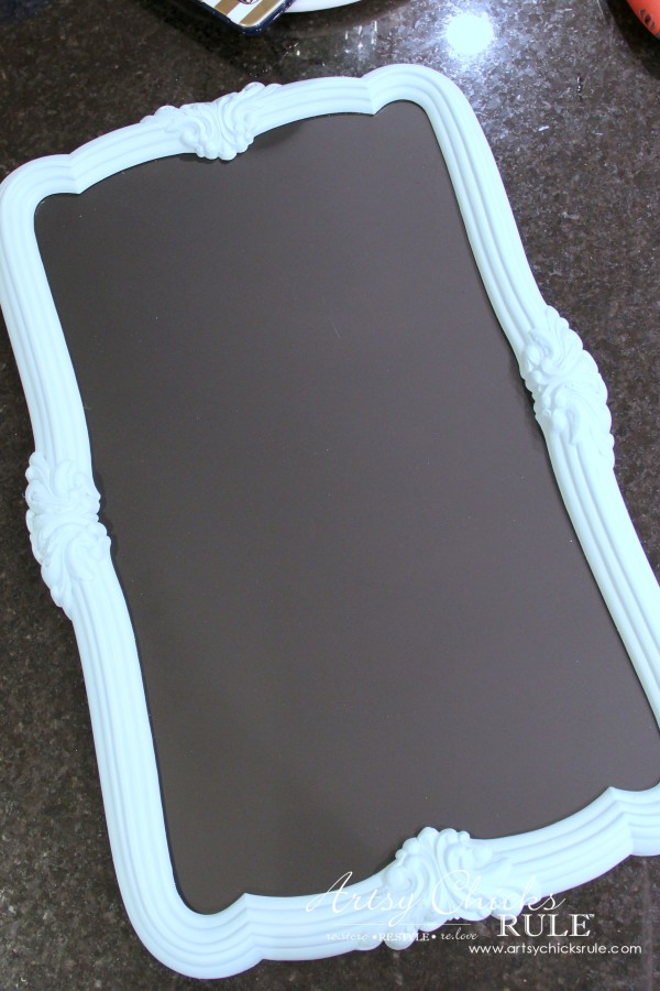 Thrify Mirror to Chalkboard - Paint the backside of the mirror with Chalkboard Paint - artsychicksrule #chalkart #chalkboard