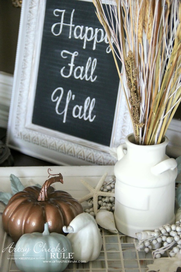 Welcoming Fall Foyer - Neutral Coastal Decor - Thrifty Decor - artsychicksrule