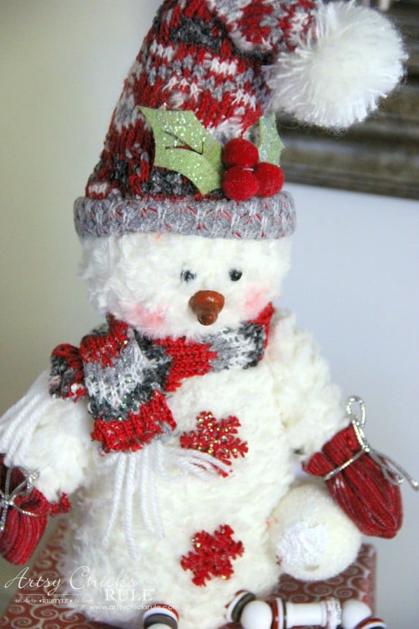 Holiday Decor Ideas with At Home (Pt 3 of 3) Love this Snowman - #AtHomeforChristmas #AtHomeFinds #ad