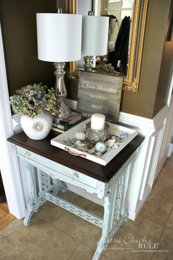 Thanksgiving Foyer - Neutral Decor - artsychicksrule