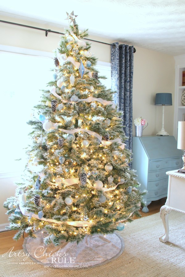 Christmas Home Tour 2015 - DIY Flocked Tree - artsychicksrule.com #christmashometour