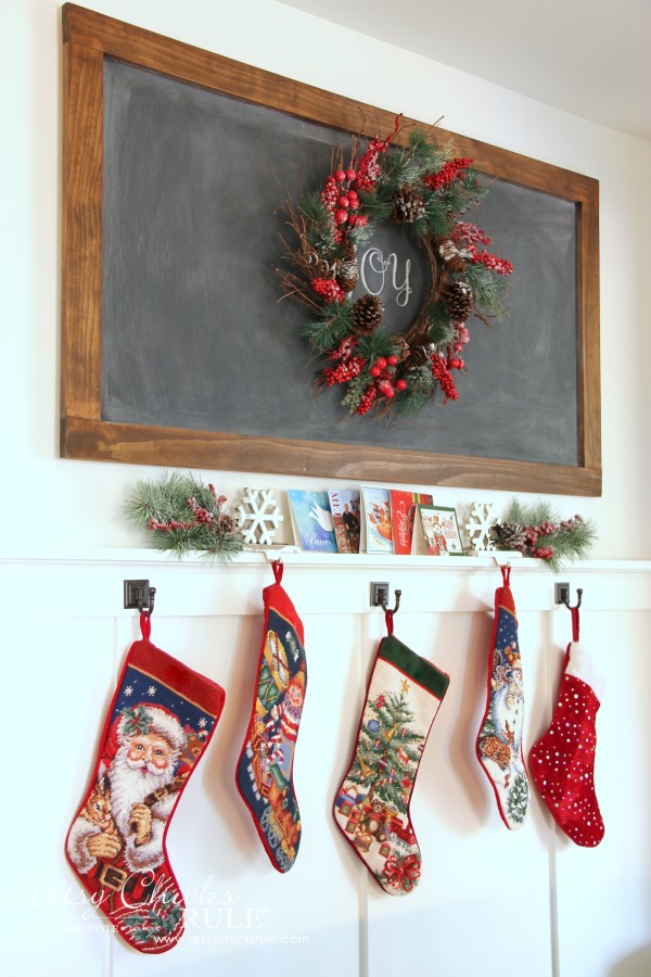 Christmas Home Tour 2015 - New DIY Chalkboard - artsychicksrule.com #christmashometour