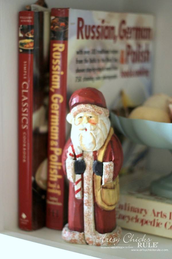 Christmas Home Tour 2015 - Santa Claus - artsychicksrule.com #christmashometour