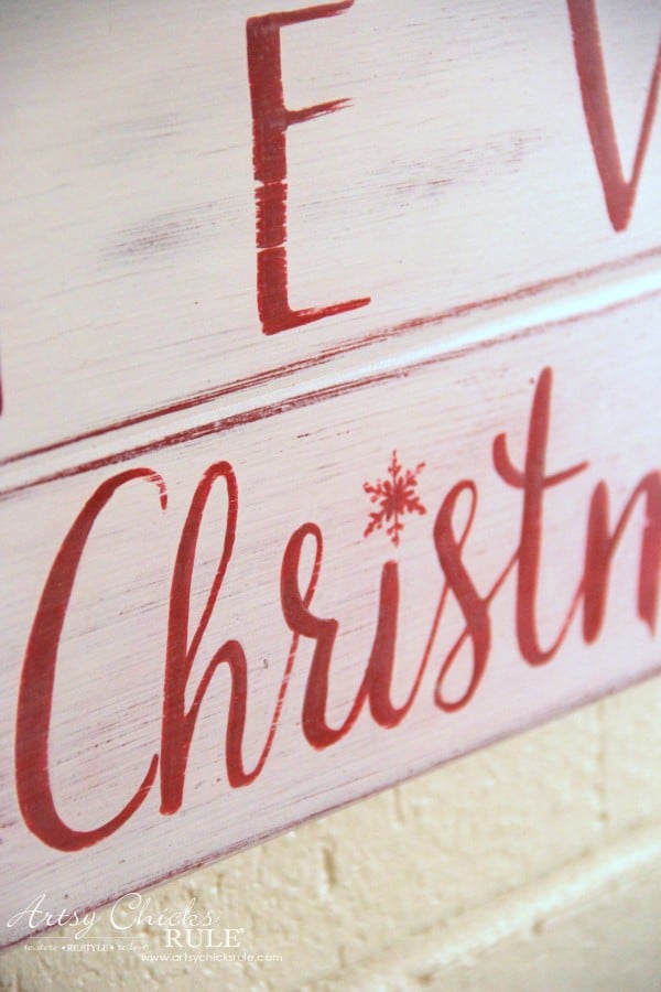 DIY Believe in the Magic of Christmas Sign - Close up - #artsychicksrule #Christmassign #believesign