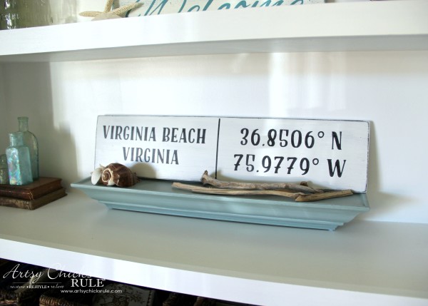 DIY Coordinates Sign - SUPER QUICK PROJECT - artsychicksrule #silhouette #diy #sign #coastaldecor