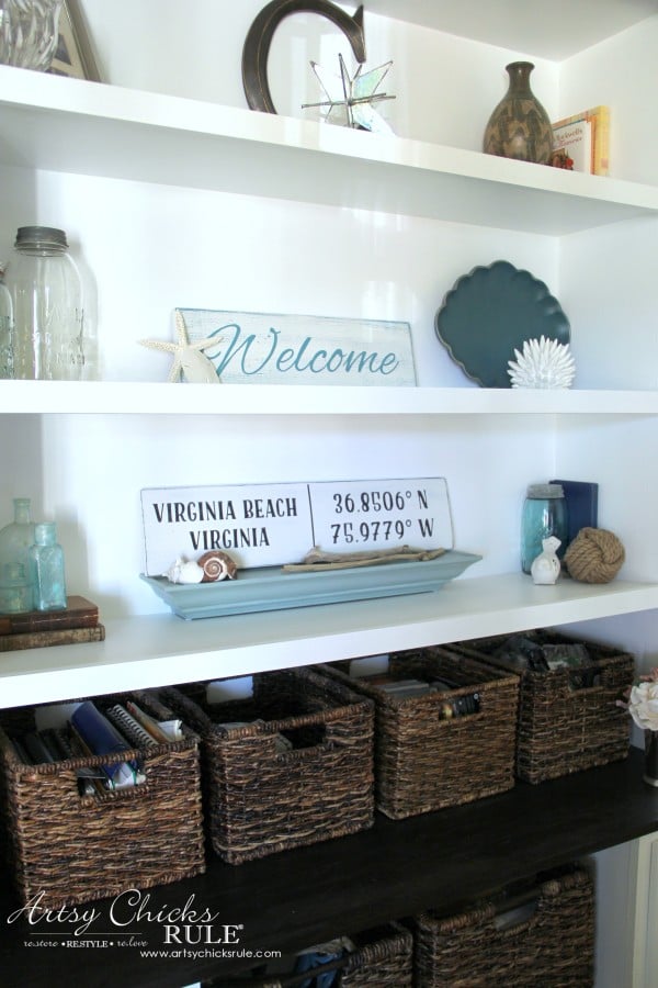 DIY Coordinates Sign - SUPER SIMPLE PROJECT - artsychicksrule #silhouette #diy #sign #coastaldecor