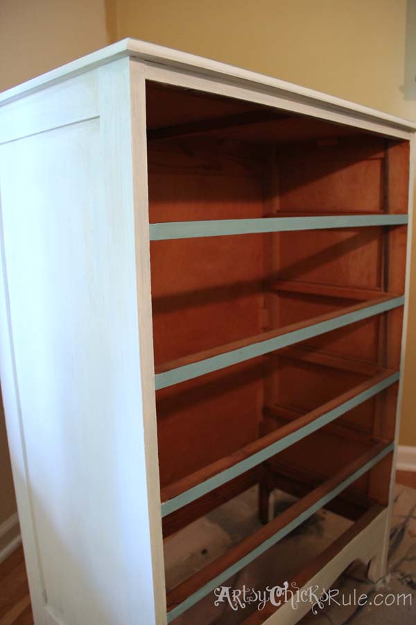 Thrift Store Dresser - Second Over Coat - Old White-Pure White blend over Provence Chalk Paint