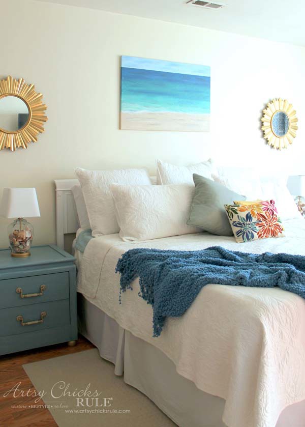 Coastal Turquoise Night Stands Makeover with Chalk Paint - THRIFTY DECOR - artsychicksrule.com