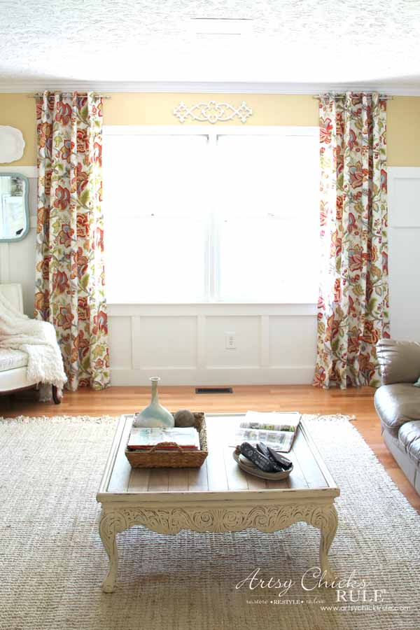 How To Make No Sew Curtains with Grommets (make your own!) - Artsy Chicks  Rule®