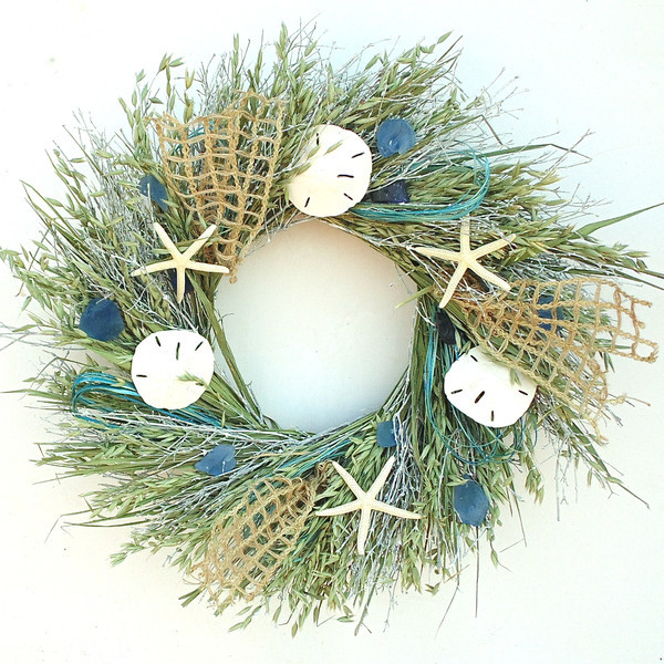 JossandMain Sea Grass Wreath