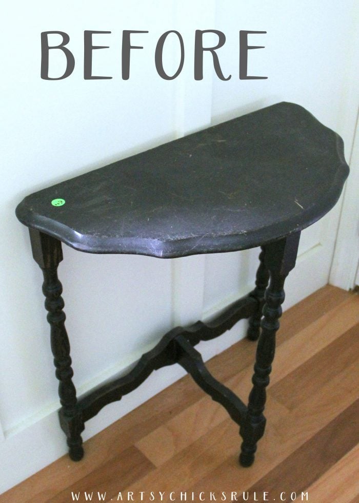 MMS MILK PAINT (and French Graphics)Transformed This Old Antique Table! artsychicksrule.com #mmsmilkpaint #milkpaint# milkpaintedfurniture #frenchstyle #frenchdecor #frenchfurniture #paintedfurniture #furnituremakeover