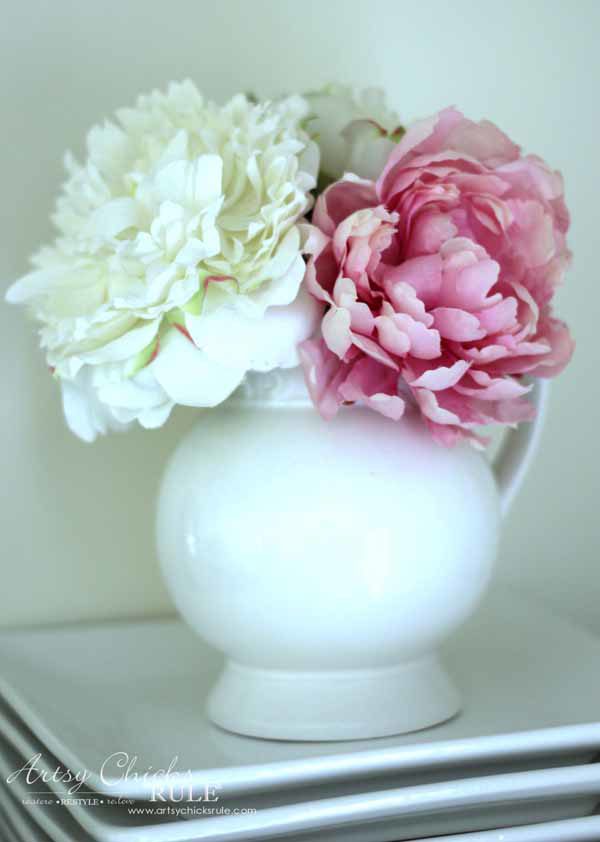 DIY Dining Room Wall Shelves - FAUX FLOWERS - artsychicksrule.com #wallshelves