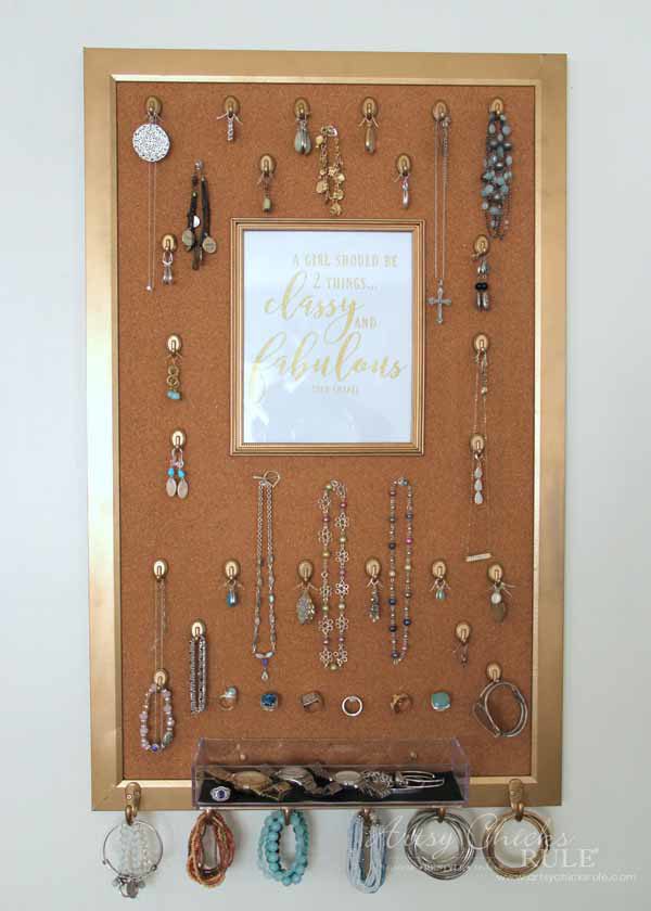 DIY Jewelry Organizer - SIMPLE PROJECT - artsychicksrule #jewelryorganizer #popularpins