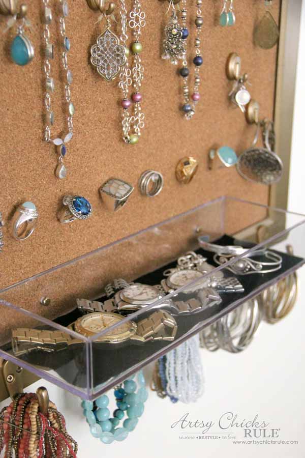 DIY Jewelry Organizer (Storage Ideas) - Artsy Chicks Rule®