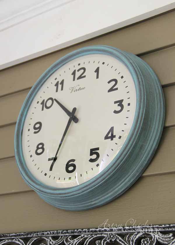 Thrifty Porch Decor - Painted Clock - artsychicksrule.com