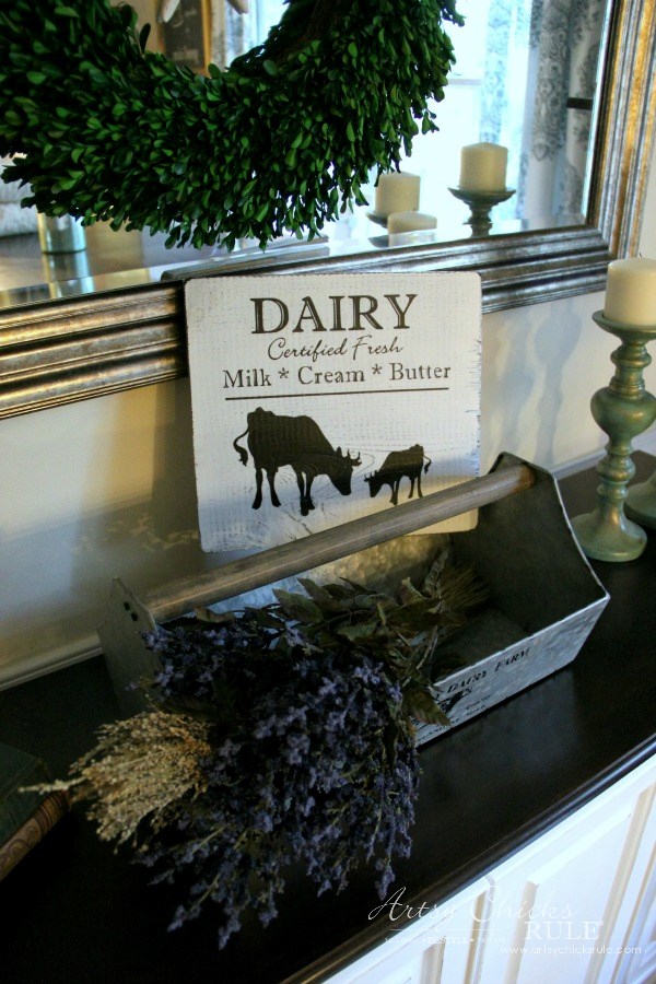 Farmhouse Style Dairy Sign artsychicksrule.com