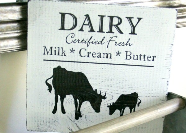 Farmhouse Style Dairy Sign artsychicksrule.com