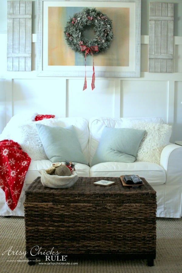 Coastal Christmas Home Tour 2016 artsychicksrule.com