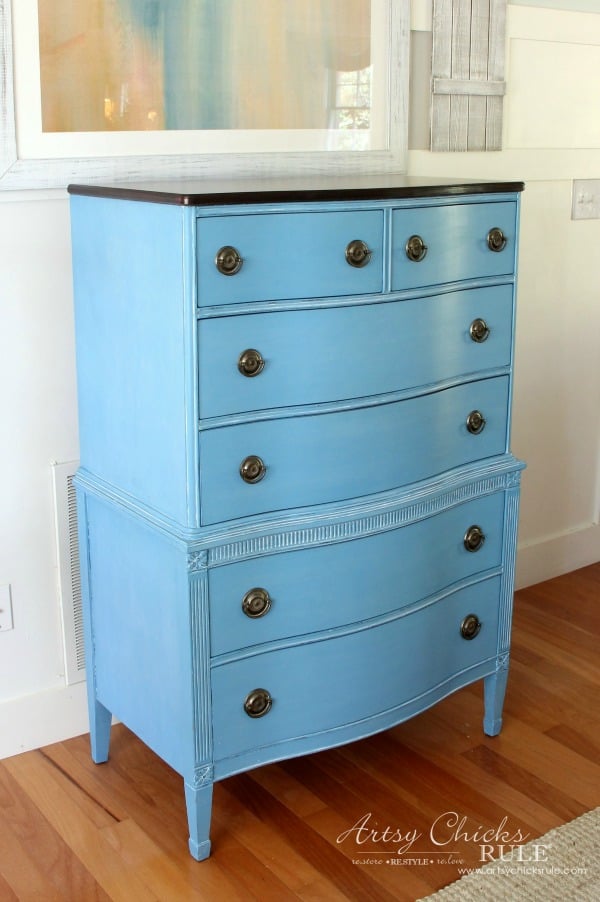 Giverny Chalk Paint Chest Makeover with White Wax - artsychicksrule.com #giverny #chalkpaint #chalkpaintfurniture #furnituremakeover