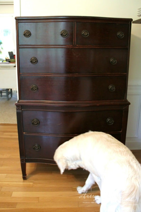 Giverny Chalk Paint Chest Makeover with White Wax - artsychicksrule.com #giverny #chalkpaint #chalkpaintfurniture #furnituremakeover