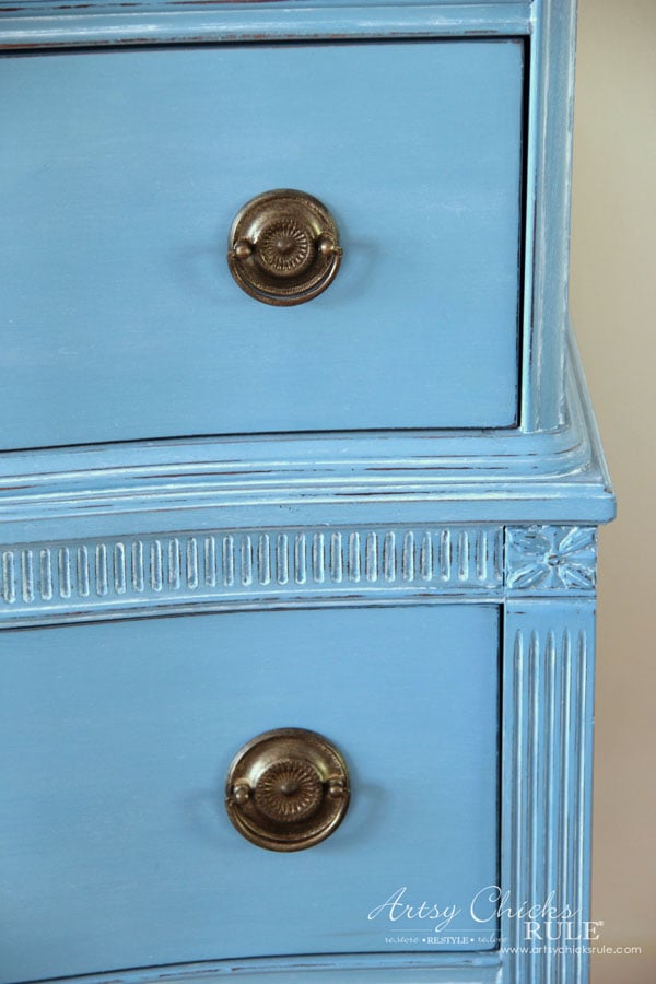 Giverny Chalk Paint Chest Makeover with White Wax - artsychicksrule.com #giverny #chalkpaint #chalkpaintfurniture #furnituremakeover