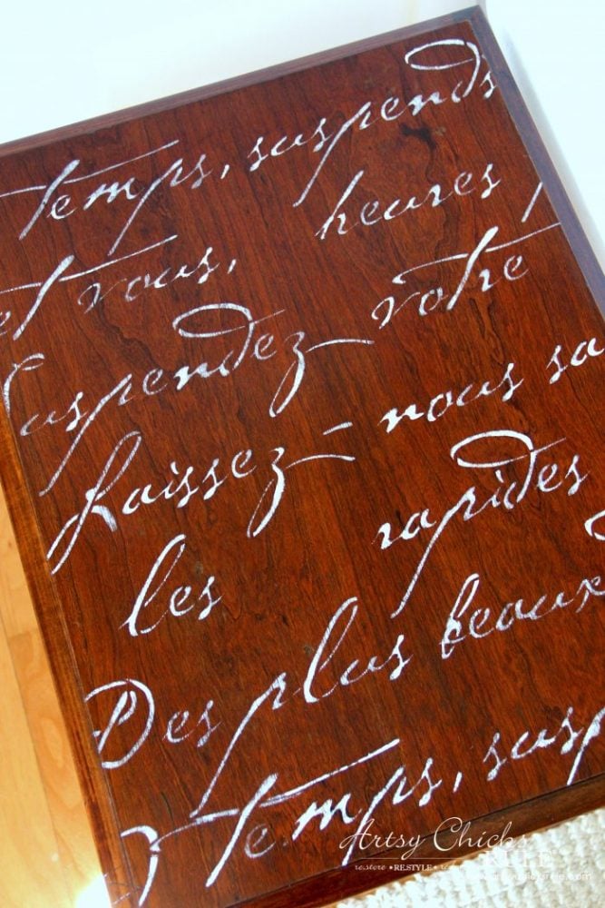 $5 Thrifty French Script Table Makeover! This look was so EASY to achieve! #frenchscript #frenchcountry artsychicksrule.com