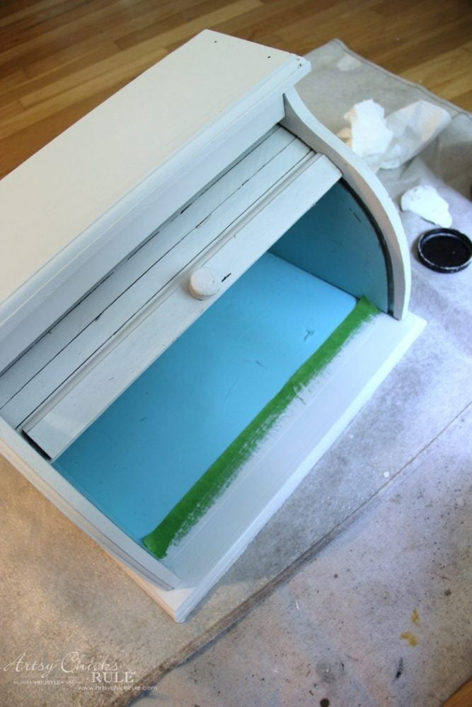 French Farmhouse Bread Box EASY DIY with Paint and Markers! artsychicksrule.com