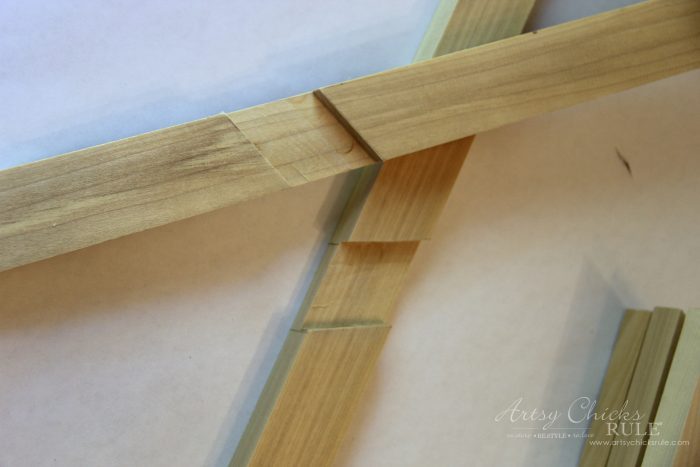 How To Build Criss Cross End Tables (Tutorial) artsychicksrule.com