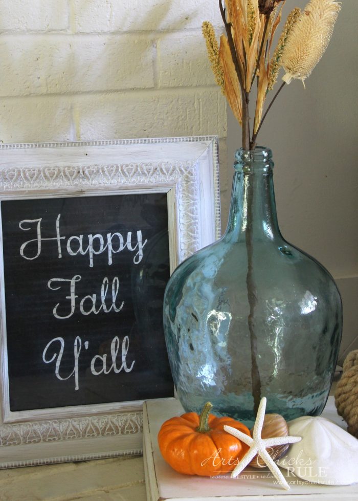 A Traditional Fall Home Tour (with pretty aquas AND orange!) artsychicksrule.com