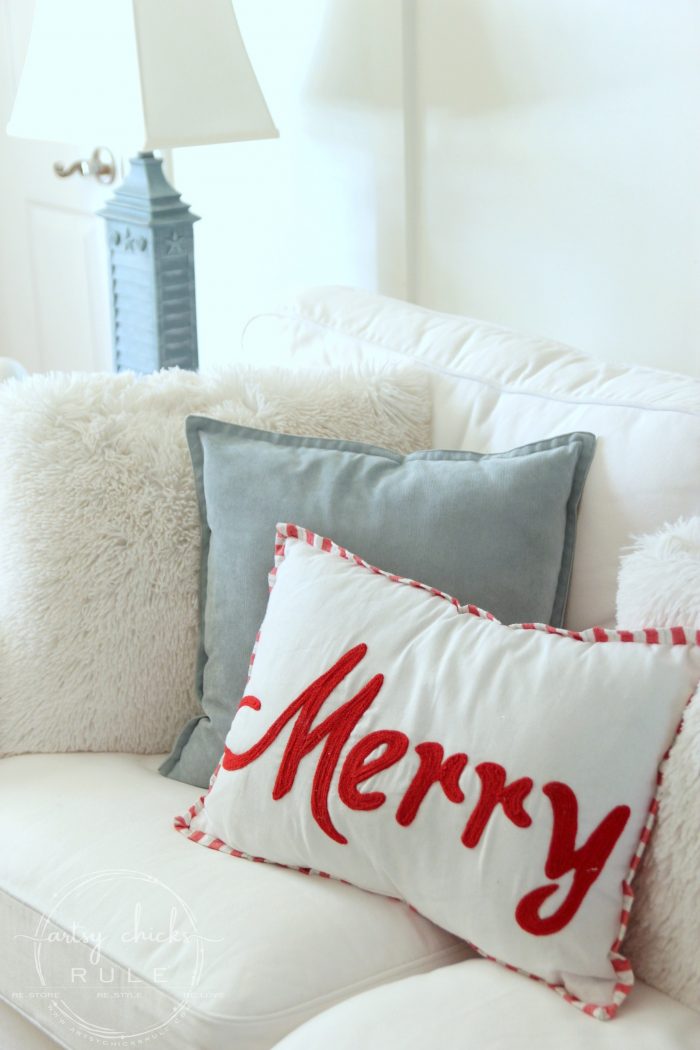 Festive Christmas Family Room - artsychicksrule.com #coastalChristmas #Christmashometour #festivedecor #Christmasdecor #redChristmas