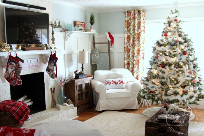 Festive Christmas Family Room - artsychicksrule.com #coastalChristmas #Christmashometour #festivedecor #Christmasdecor #redChristmas