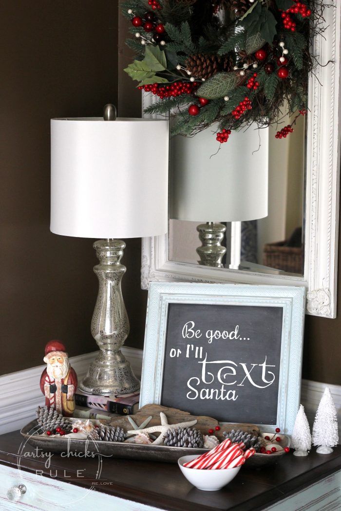 A Festive Christmas Home Tour - Part 1 artsychicksrule.com #festivedecor #holidaydecor #Christmasdecor #holidaydecoratingideas #Christmasdecorideas