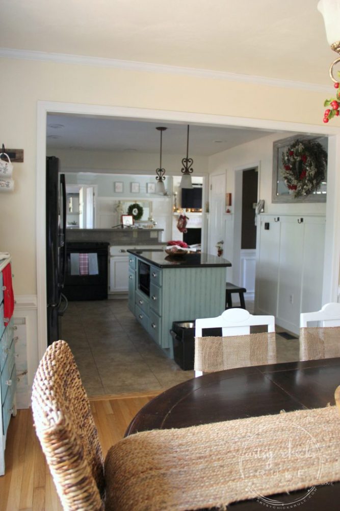 DIY Coastal Kitchen Makeover Reveal!!! White Shaker cabinetd, quartz countertops, farmhouse style flooring and more! artsychicksrule.com #kitchenmakeover #kitchenremodel #diykitchen #coastalkitchen #quartzcountertops #farmhouseflooring