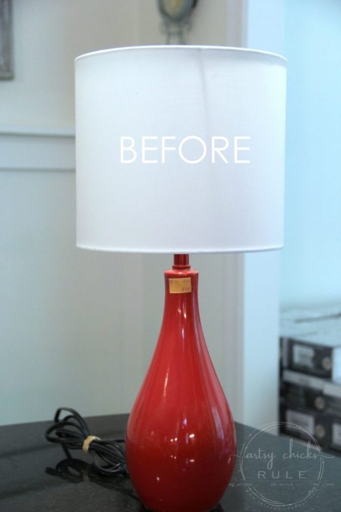 Glitter Gold Lamp Makeover - ($7 thrift store makeover) - artsychicksrule.com #thriftstoremakeover #thriftymakeover #lampmakeover #goldlamp #glitterpaint #paintedlamp