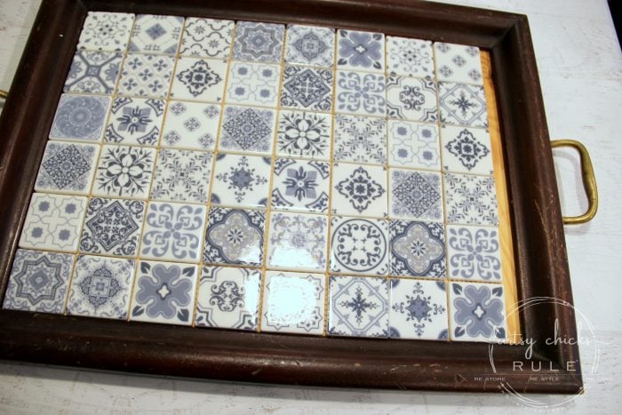DIY Navy Blue and White Tile Tray....From Thrift Store Find (measure out)! artsychicksrule.com #blueandwhitetile #blueandwhitedecor #tileideas #thriftymakeover #trashtotreasure #blueandwhite #blueandwhitepillows