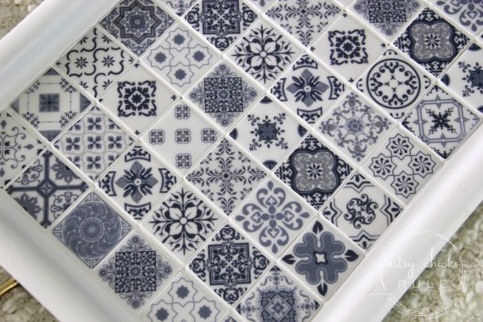 DIY Navy Blue and White Tile Tray....From Thrift Store Find! artsychicksrule.com #blueandwhitetile #blueandwhitedecor #tileideas #thriftymakeover #trashtotreasure #blueandwhite #blueandwhitepillows