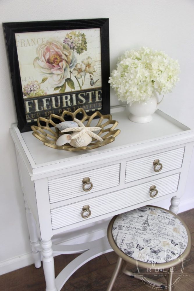 Paint & Fabric Makeover! SO Easy too!! artsychicksrule.com #paintandfabric #furnituremakeover #frenchdecor #goldfurniture #goldpaint #frenchstyle #frenchfabric