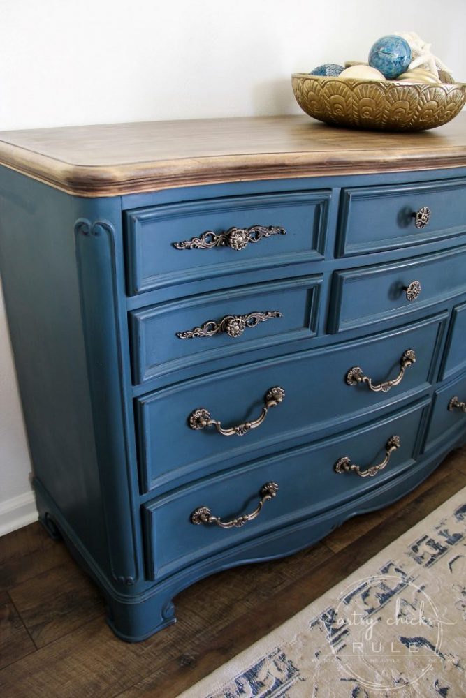 Aubusson Blue Chalk Paint DRESSER Makeover (again!!!) This time with a "coastal glam" flair!) artsychicksrule.com #aubussonblue #chalkpaint #chalkpaintedfurniture #paintedfurniture #bluefurniture #bluepaint #anniesloan #furnituremakeover #blueandgold #furnituremakeoverideas