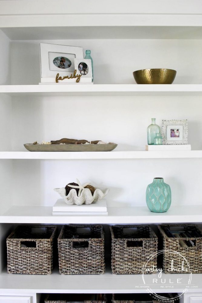 How To Style Shelves (SIMPLE decorating tips anyone can follow!!!!) artsychicksrule.com #stylingshelves #howtodecorateshelves #decoratingshelves #shelfstyle #shelfdecor #bookcasedecor