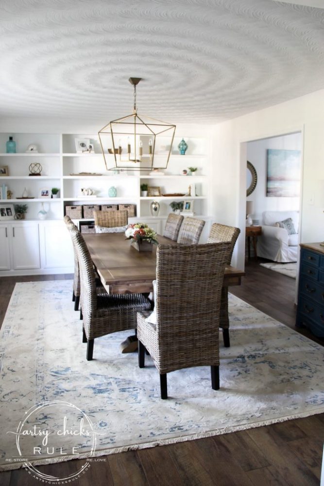 Coastal Dining Room REVEAL!!! - artsychicksrule.com #coastaldecor #coastalstyle #coastaldiningroom #golddecor 