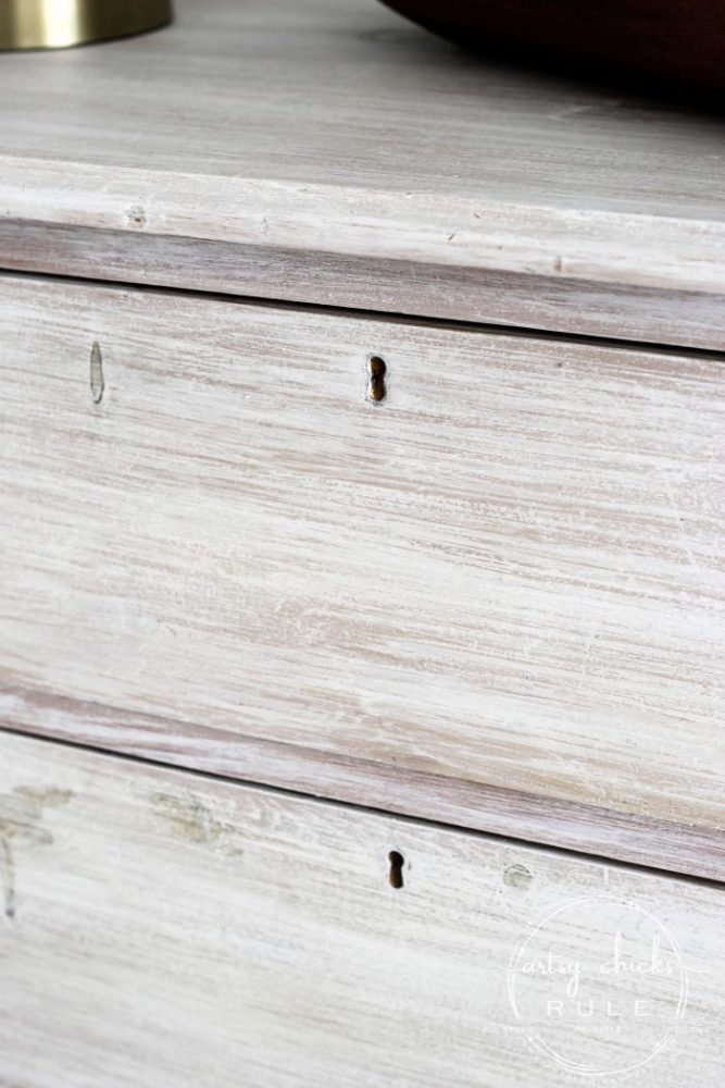 White Stain Dresser So Simple With Chalk Paint Artsy Chicks Rule