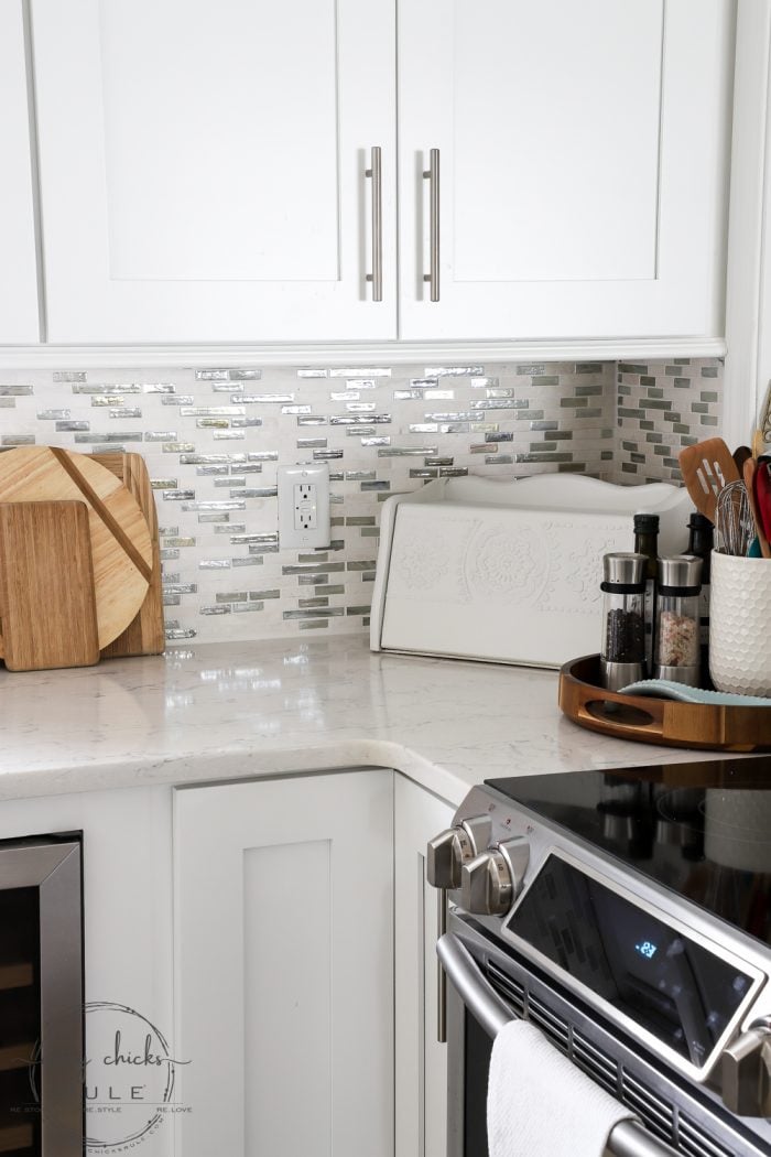 Repurposed Bread Box - Take Two!! So many uses besides bread! Great storage idea! artsychicksrule.com #repurposedbreadbox #breadboxmakeover #breadboxideas #storageideas 