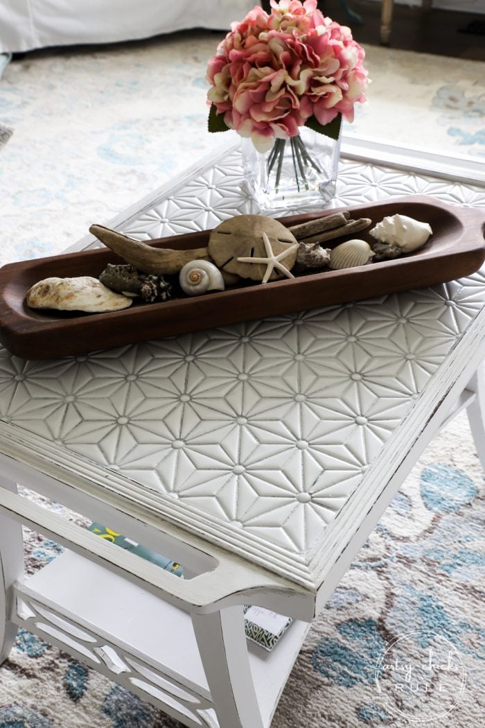 How To Tile A Table Top! DIY tiled table top is easier than you think! And gives a completely new look to your furniture! artsychicksrule.com #diytiledtable #diytile #DIYtileprojects