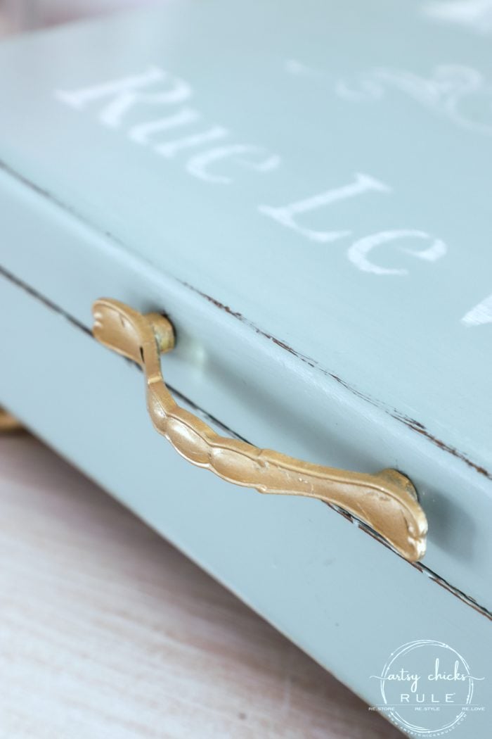 Old Flatware Box REPURPOSED To Keepsake Box!! Simple!! artsychicksrule.com #flatwarebox #silverwarebox #repurposedprojects #repurposedflatwarebox