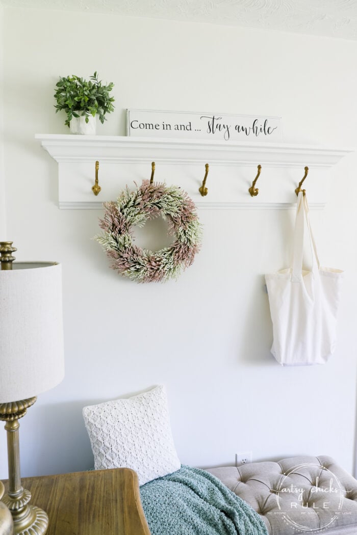 Wall Coat Rack with wreath and sign artsychicksrule.com