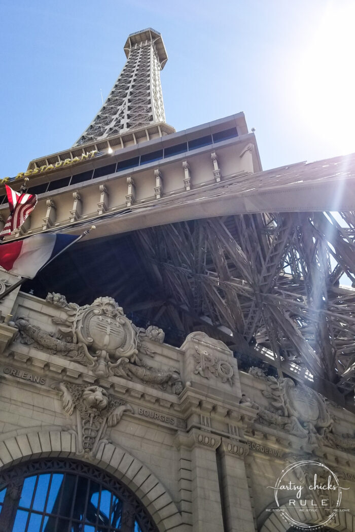 Las Vegas Trip Highlights!! Places to see, places to eat, things to do!! artsychicksrule.com #fremontstreet #lasvegas #eataly #thingstodoinlasvegas #mgmgrand #newyorknewyork #thevenetian 