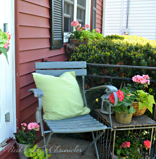 Beautiful Summer Porches artsychicksrule.com #summerporches #summerporchideas #summerporchdecor #porchdecor #porchdecorating