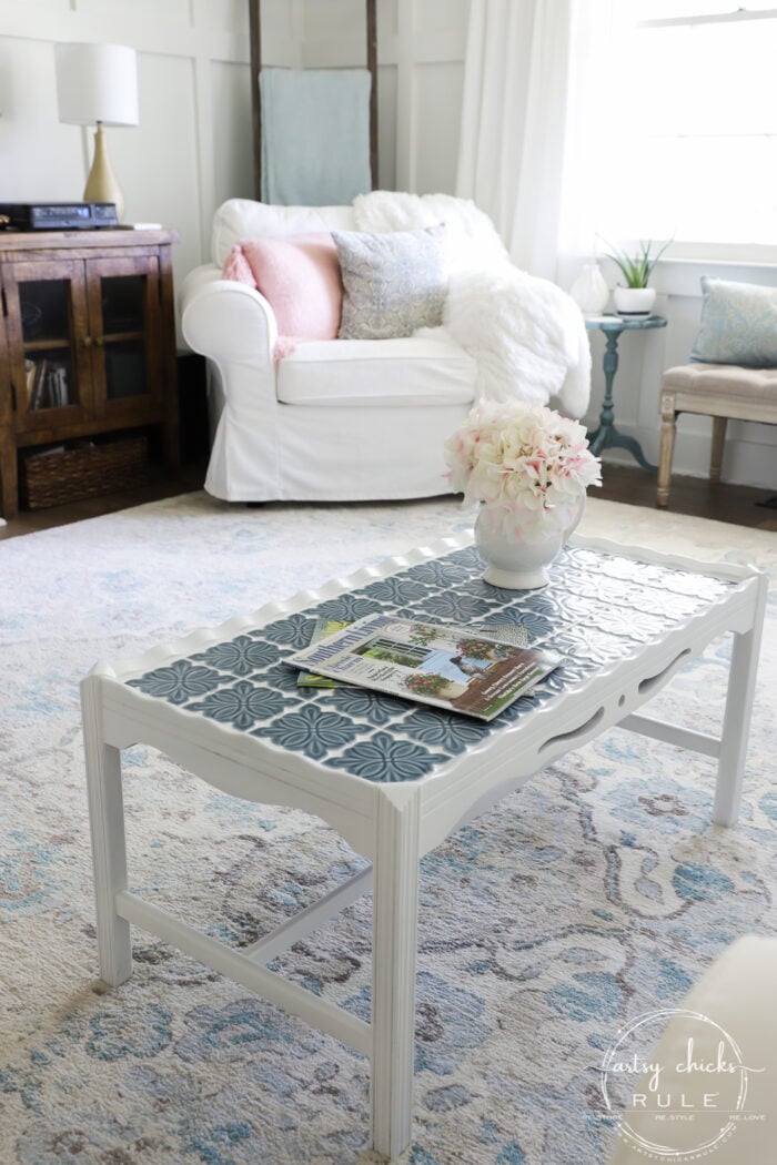 How To Tile A Table Top....easier than you think! Use this simple trick to tile all the things...furniture, decor and more! artsychicksrule.com #howtotile #tileatabletop #blueandwhitetile #furnituremakeover #paintedfurniture