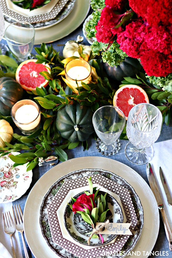 25+ Thanksgiving Table Settings...Decor & Ideas for the best table yet! Get ready for the most warm and inviting Thanksgiving this year. artsychicksrule.com #Thanksgivingtable #Thanksgivingtablesetting #Thanksgivingtableideas #falltablescape