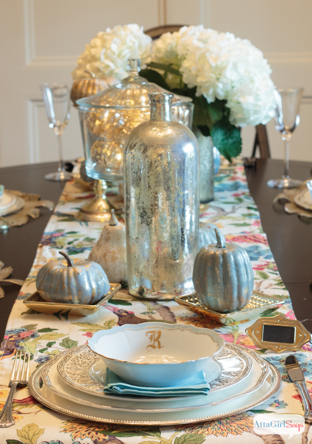 25+ Thanksgiving Table Settings...Decor & Ideas for the best table yet! Get ready for the most warm and inviting Thanksgiving this year. artsychicksrule.com #Thanksgivingtable #Thanksgivingtablesetting #Thanksgivingtableideas #falltablescape